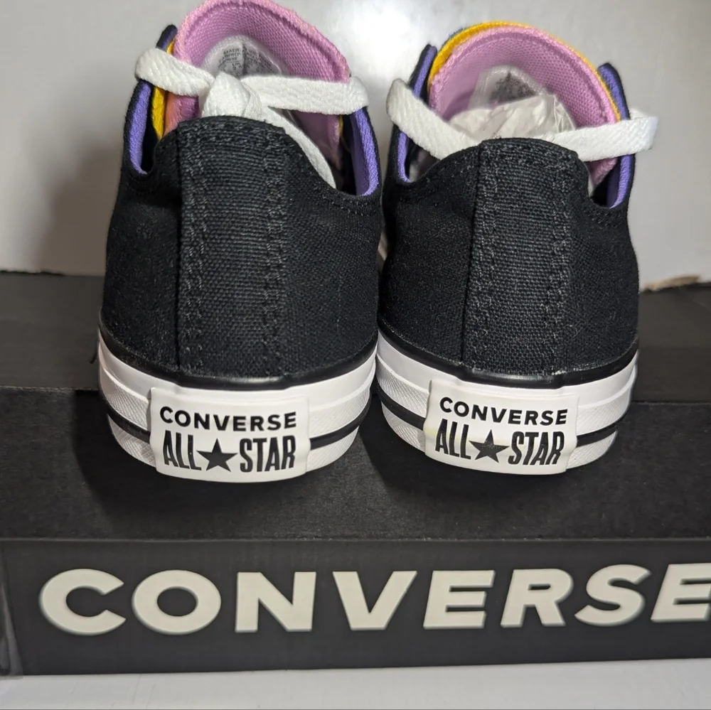 Converse Chuck Taylor All Star Multi-Tongue Low Sneaker Size 3.0